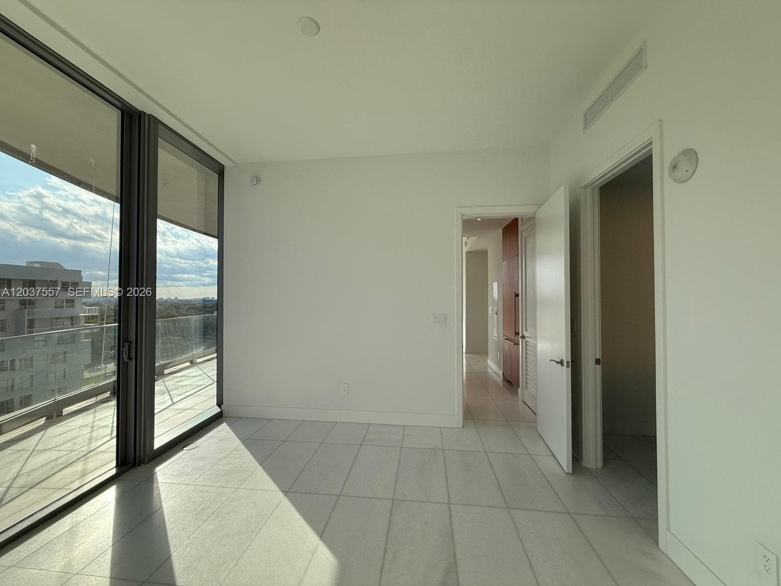 175 SE 25th Rd # 903, Miami, FL 33129 photo 8