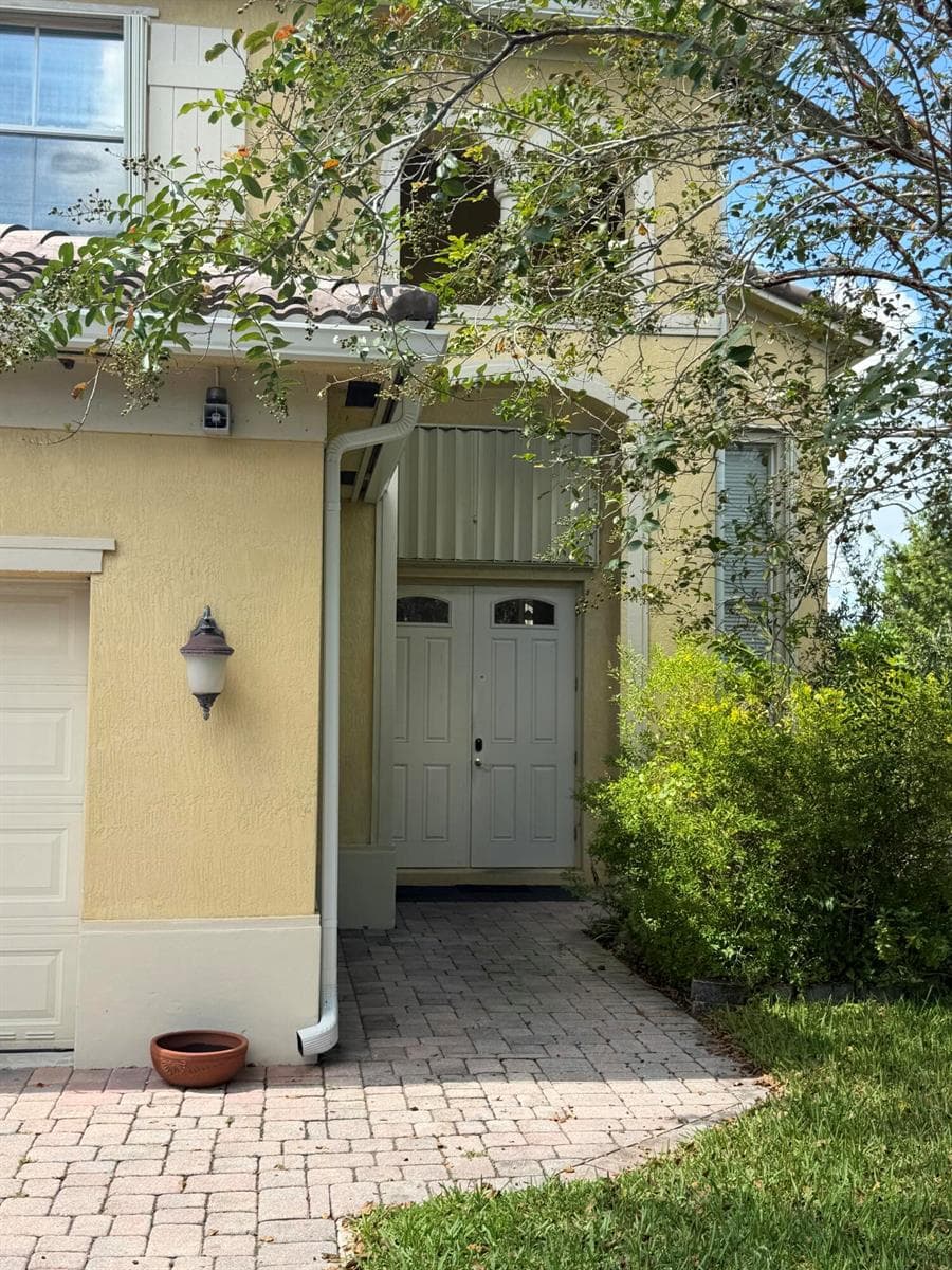 6208 Santa Margarito Drive, Fort Pierce, FL 34951 photo 2