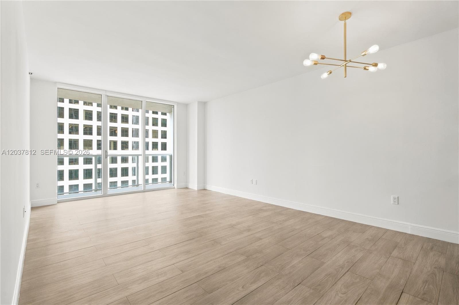 500 Brickell Av # 1906, Miami, FL 33131 photo 3
