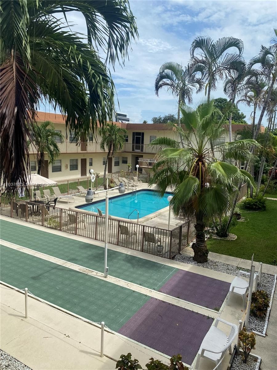 415 NE 2nd St # 222, Hallandale Beach, FL 33009 photo 13