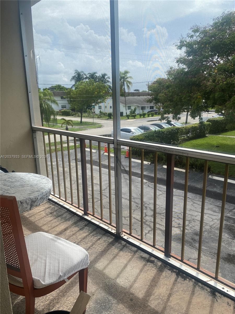 415 NE 2nd St # 222, Hallandale Beach, FL 33009 photo 9