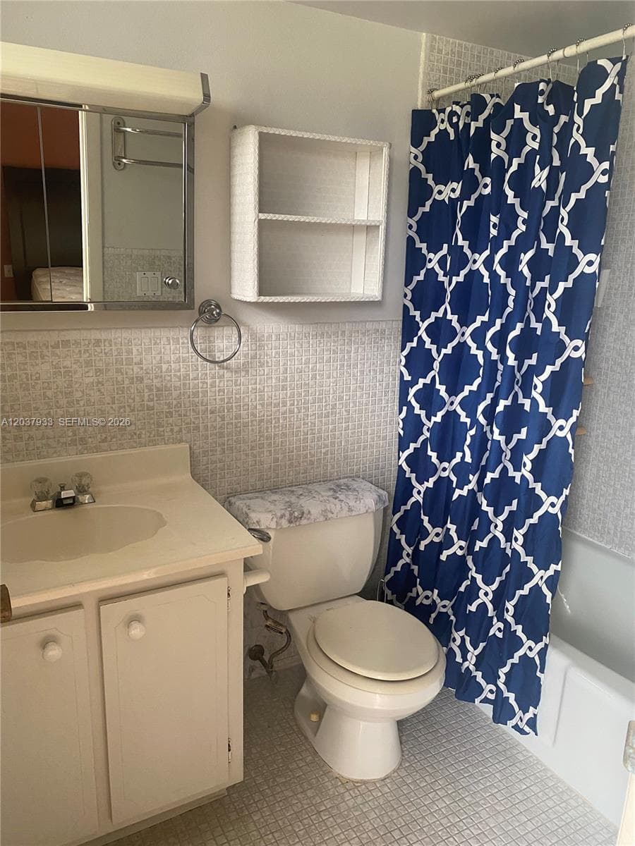 415 NE 2nd St # 222, Hallandale Beach, FL 33009 photo 8