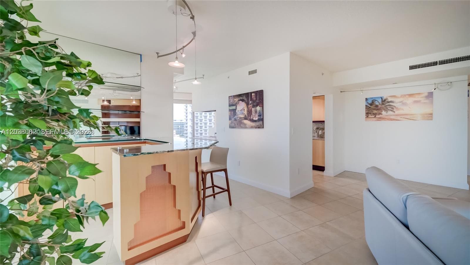 1455 Ocean Dr # 902, Miami Beach, FL 33139 photo 9