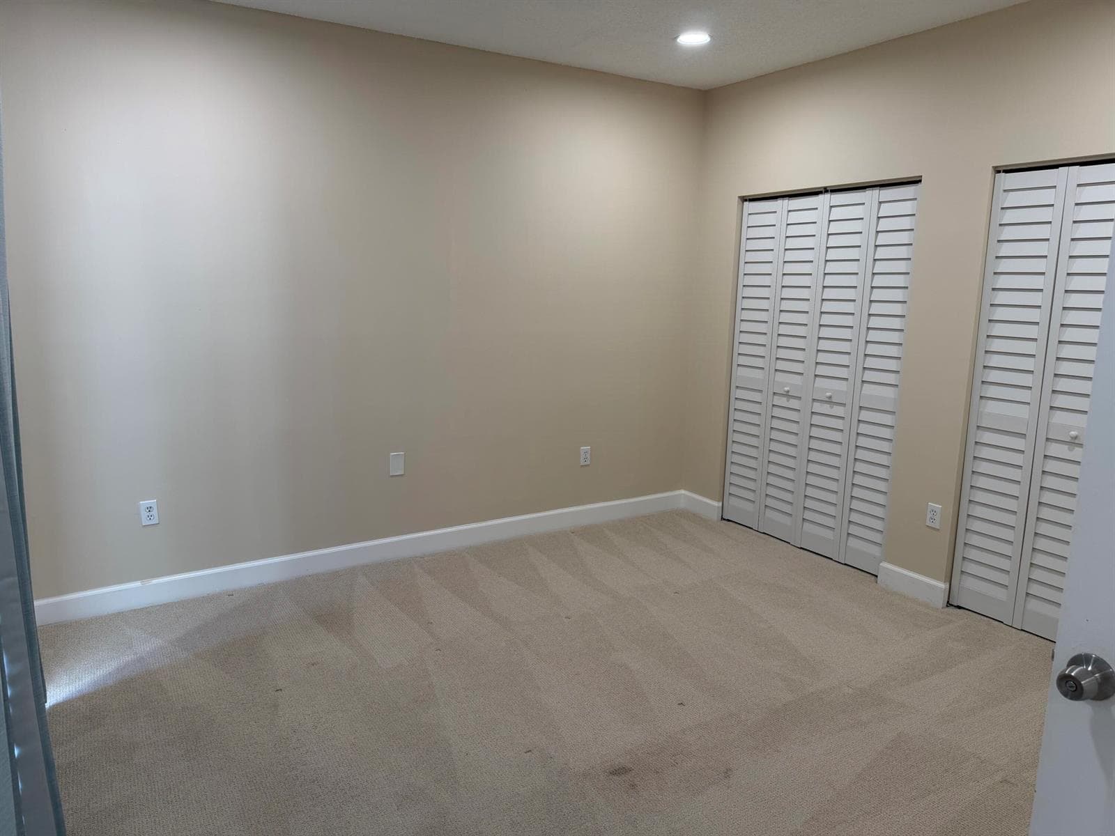 940 Doveplum Court, Hollywood, FL 33019 photo 8