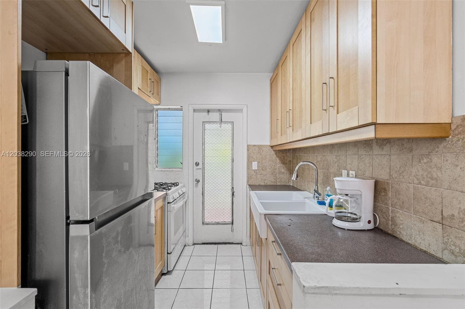 7840 Harding Ave # 3, Miami Beach, FL 33141 photo 12