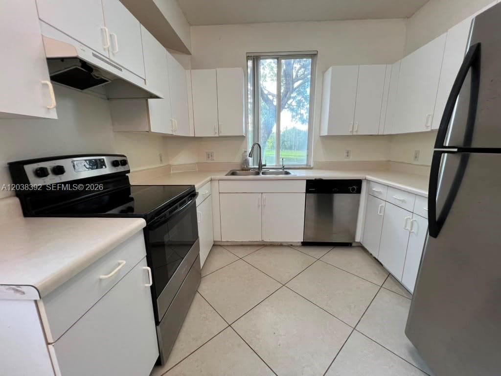 6992 SW 39th St # I101, Davie, FL 33314 photo 2