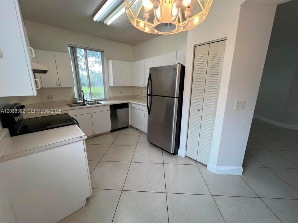 6992 SW 39th St # I101, Davie, FL 33314 photo 8