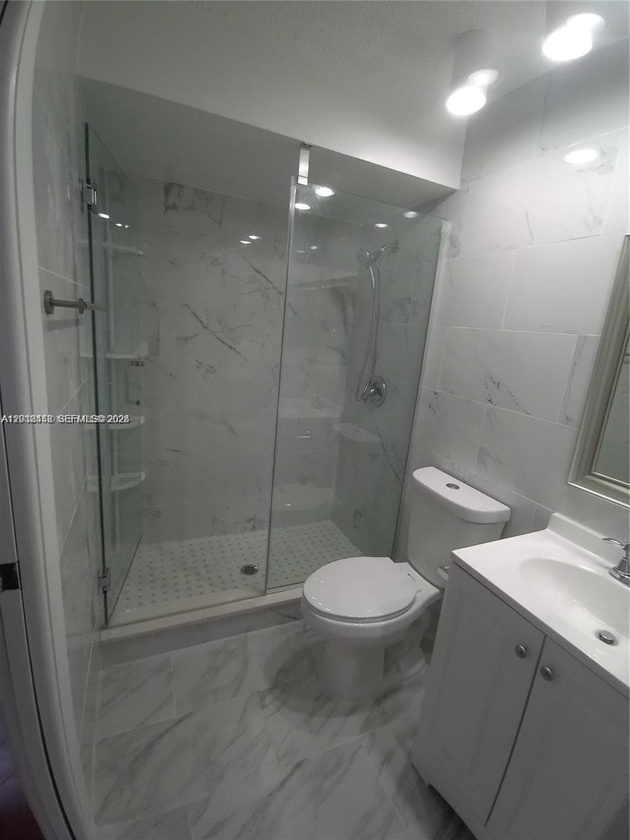 6533 NW 170th Ln, Hialeah, FL 33015 photo 12