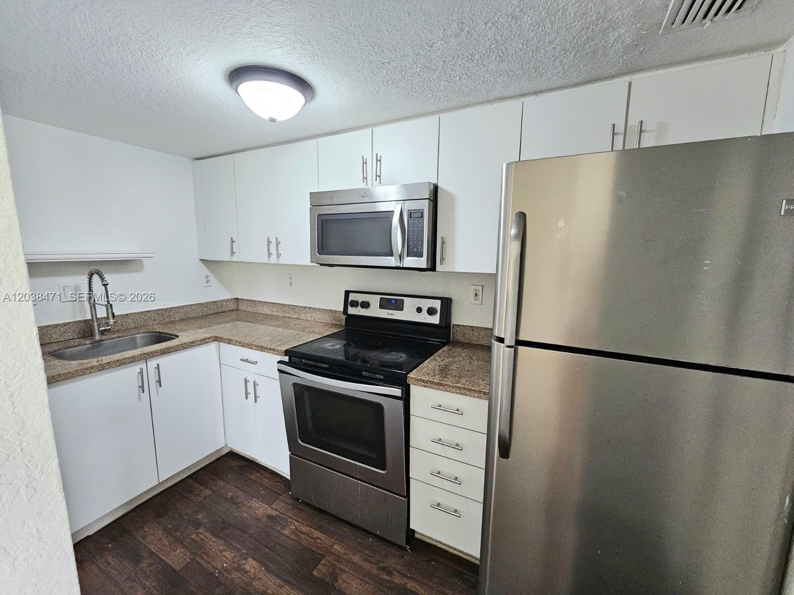 300 NW 84th Ter # 300, Miami, FL 33150 photo 4