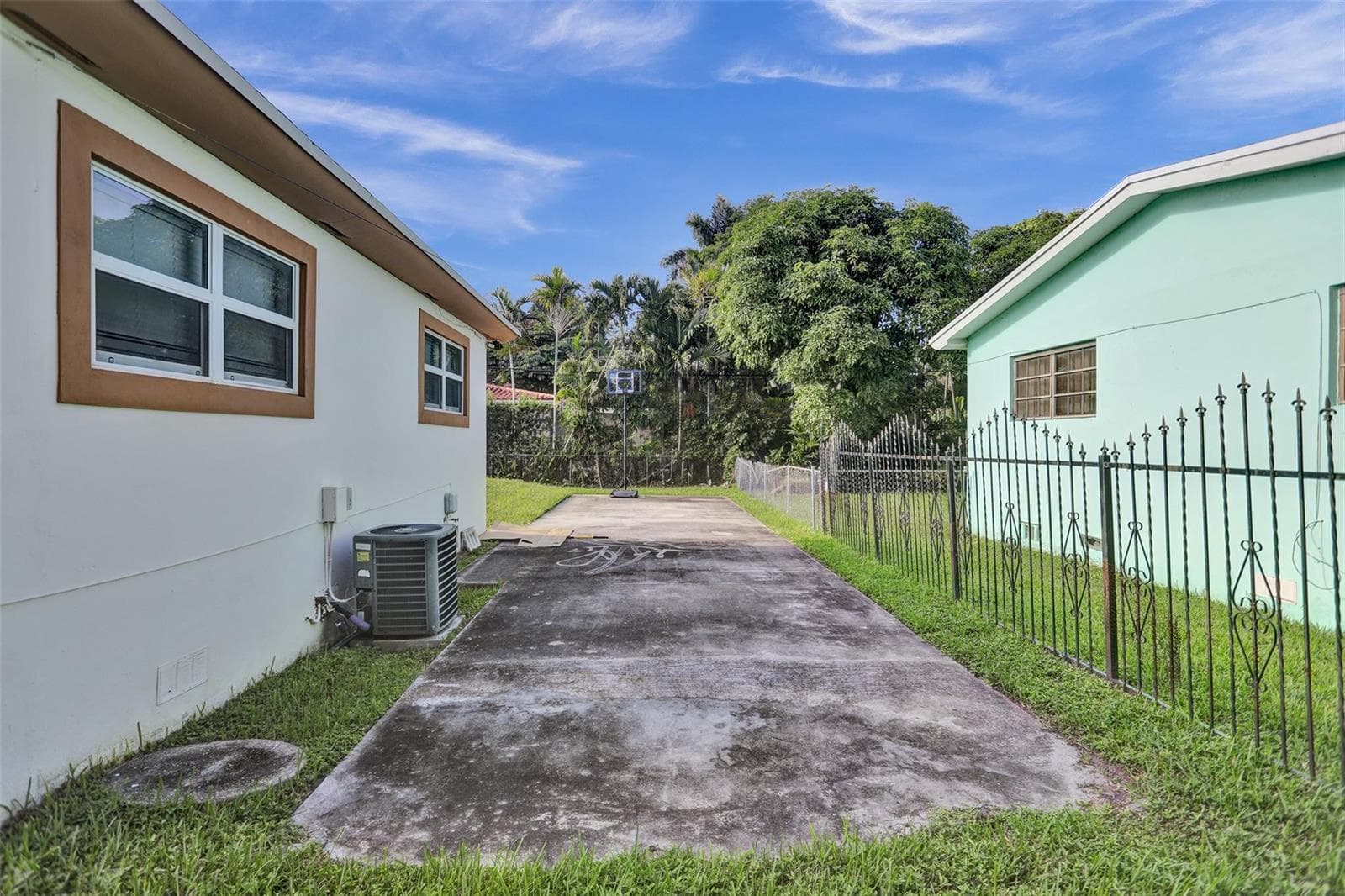 30 NE 139th Street, Miami, FL 33161 photo 8