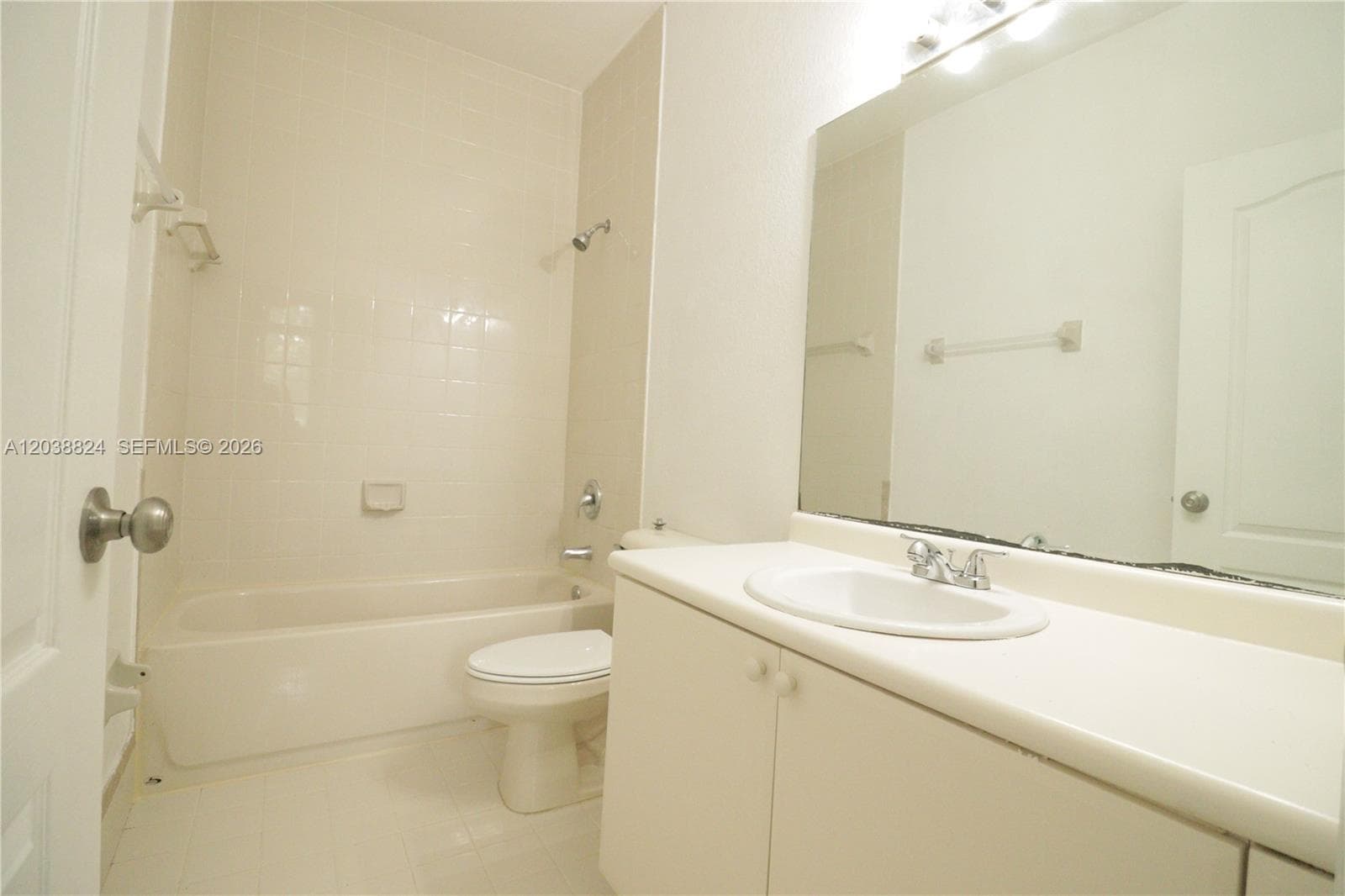 1568 SE 26th St # 206, Homestead, FL 33035 photo 10