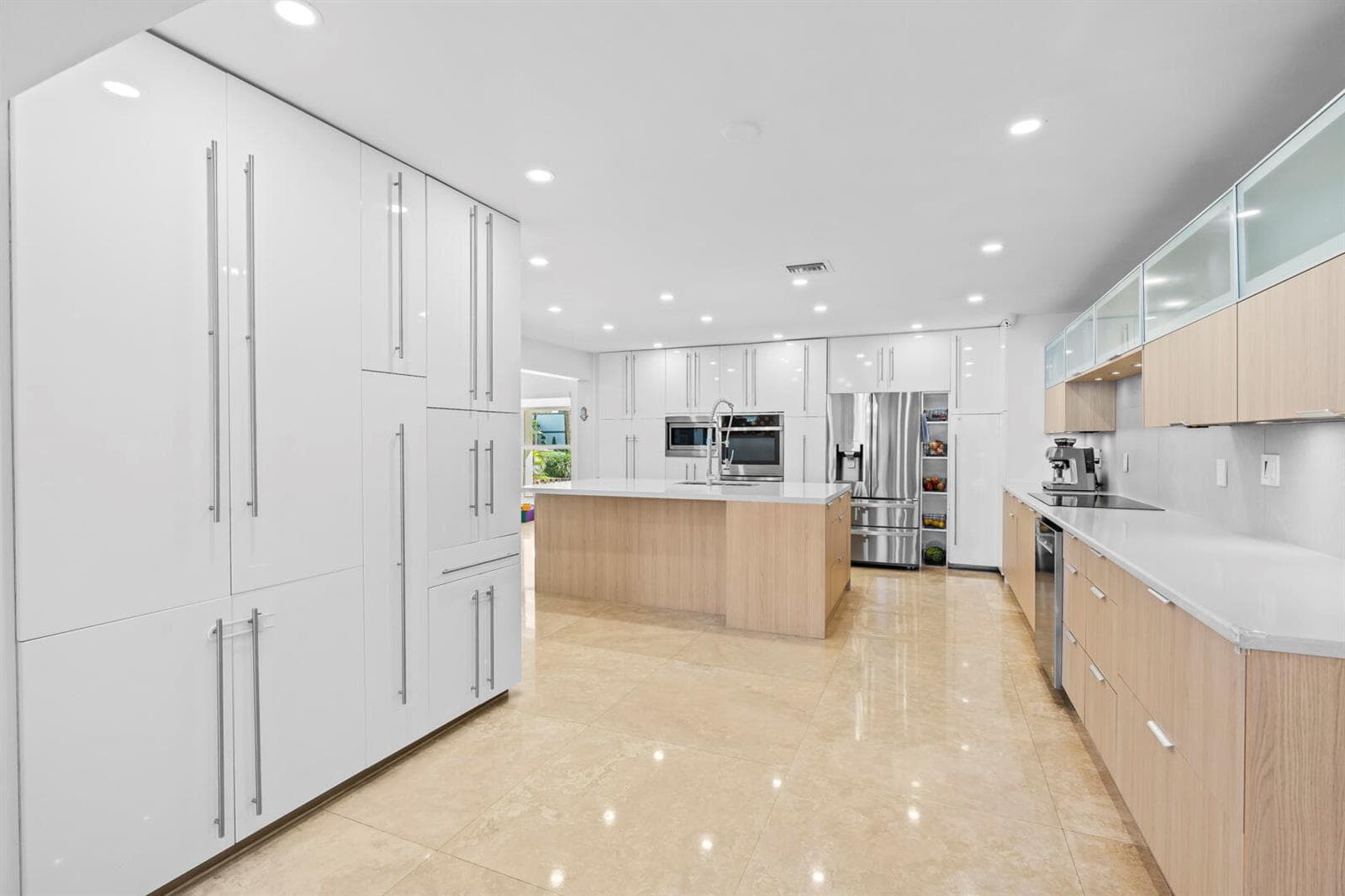 3870 N 31st Terrace, Hollywood, FL 33021 photo 10