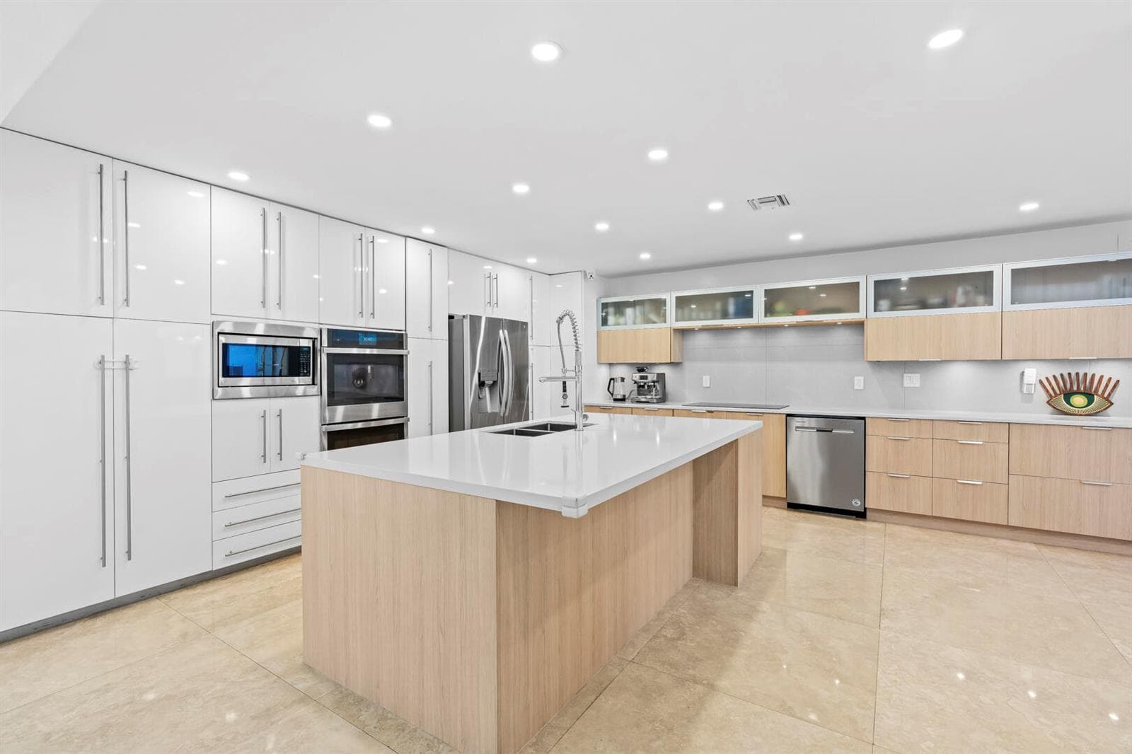 3870 N 31st Terrace, Hollywood, FL 33021 photo 11