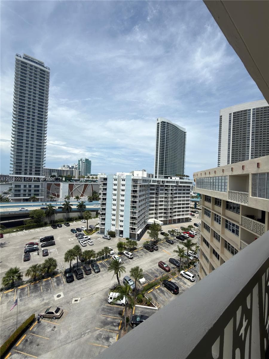 1817 S Ocean Dr # 18, Hallandale Beach, FL 33009 photo 2