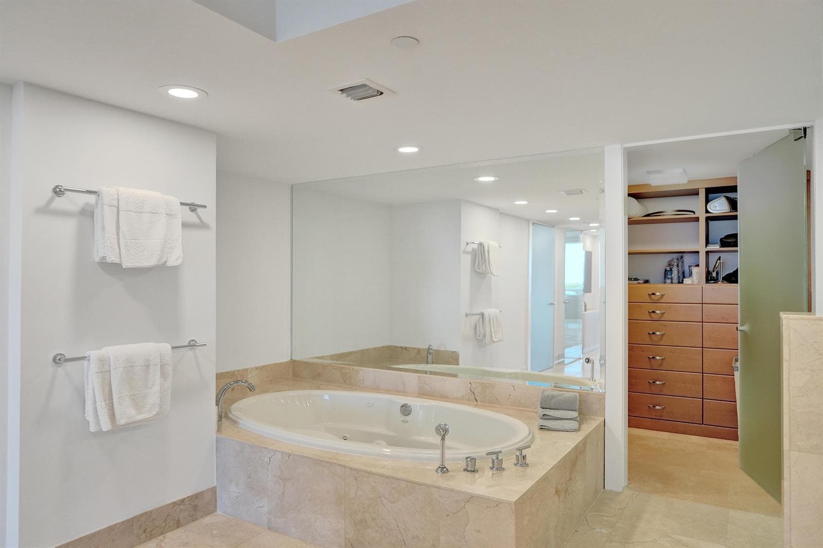 715 Bayshore Drive # 902, Fort Lauderdale, FL 33304 photo 12