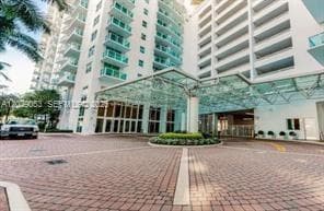 31 SE 5th St # 705, Miami, FL 33131 photo 5