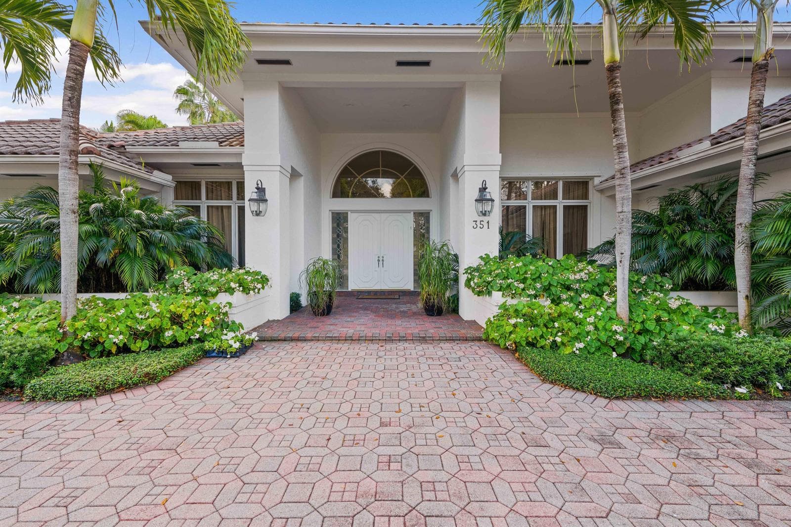 351 Eagle Drive, Jupiter, FL 33477 photo 3