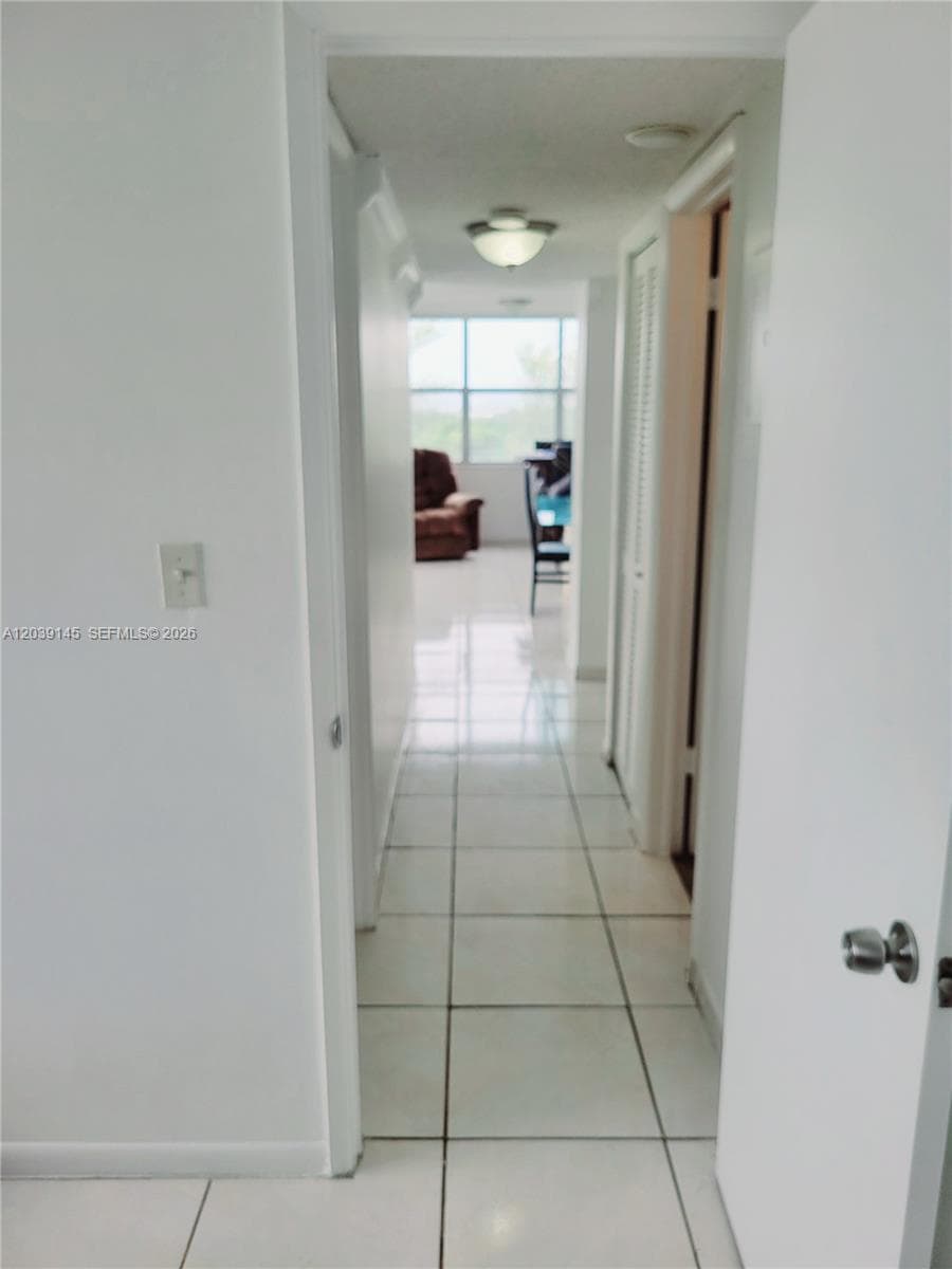 1300 NE Miami Gardens Dr # 720E, Miami, FL 33179 photo 6