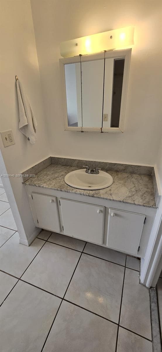 1300 NE Miami Gardens Dr # 720E, Miami, FL 33179 photo 11