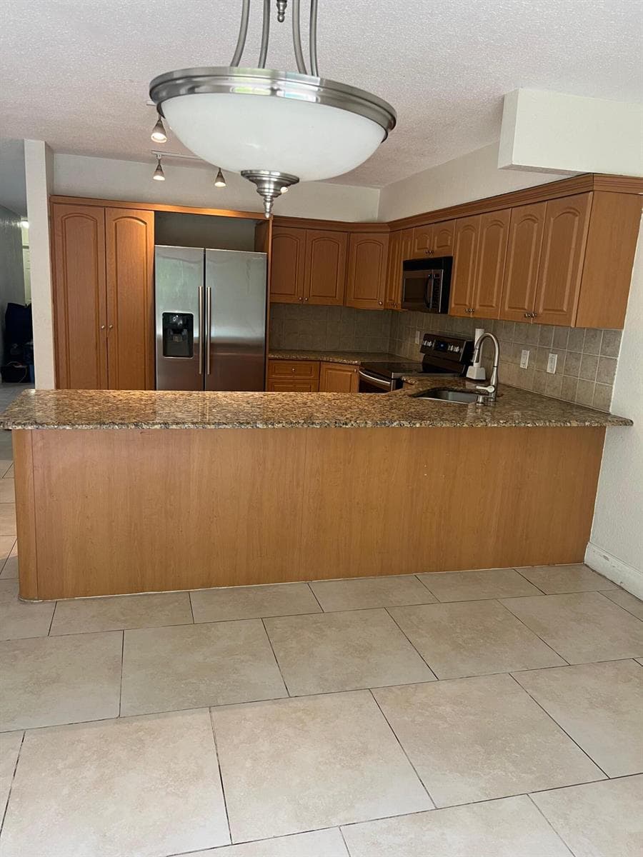 8586 NW 23rd Manor # W, Coral Springs, FL 33065 photo 12