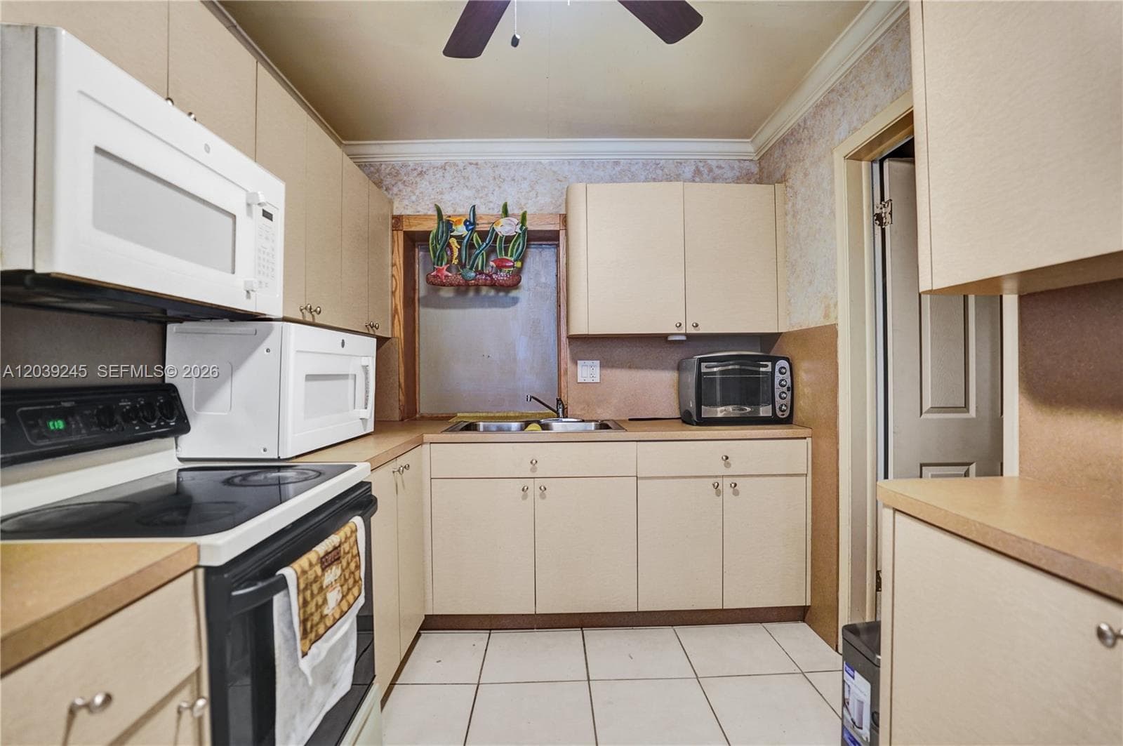 6280 SW 8th Pl, North Lauderdale, FL 33068 photo 13