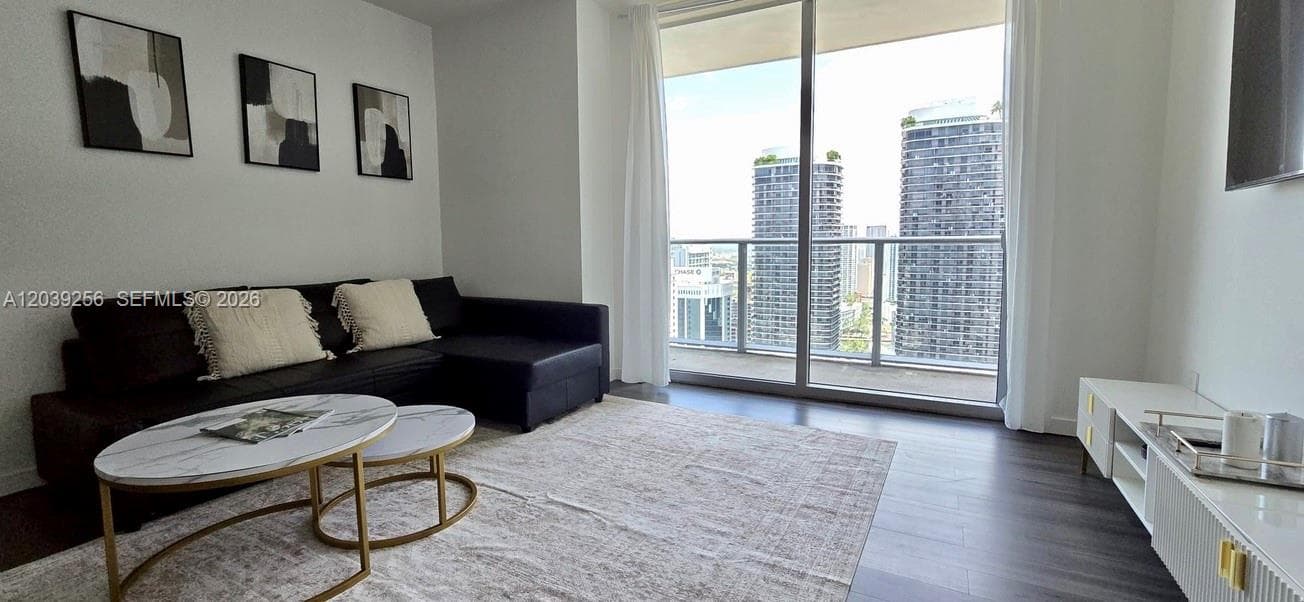 1100 S Miami Ave # 3808, Miami, FL 33130 photo 5