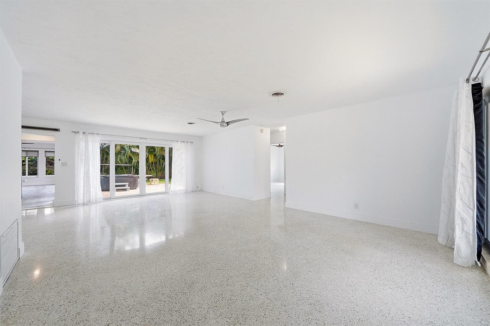 1985 Ocean Mist Drive, Lauderdale By The Sea, FL 33062 photo 11