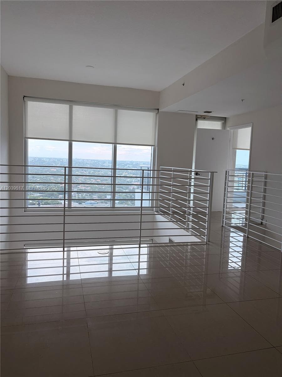 60 SW 13th St # 2819, Miami, FL 33130 photo 6