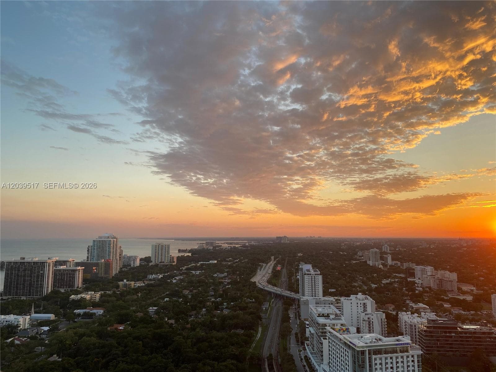 60 SW 13th St # 2819, Miami, FL 33130 photo 11