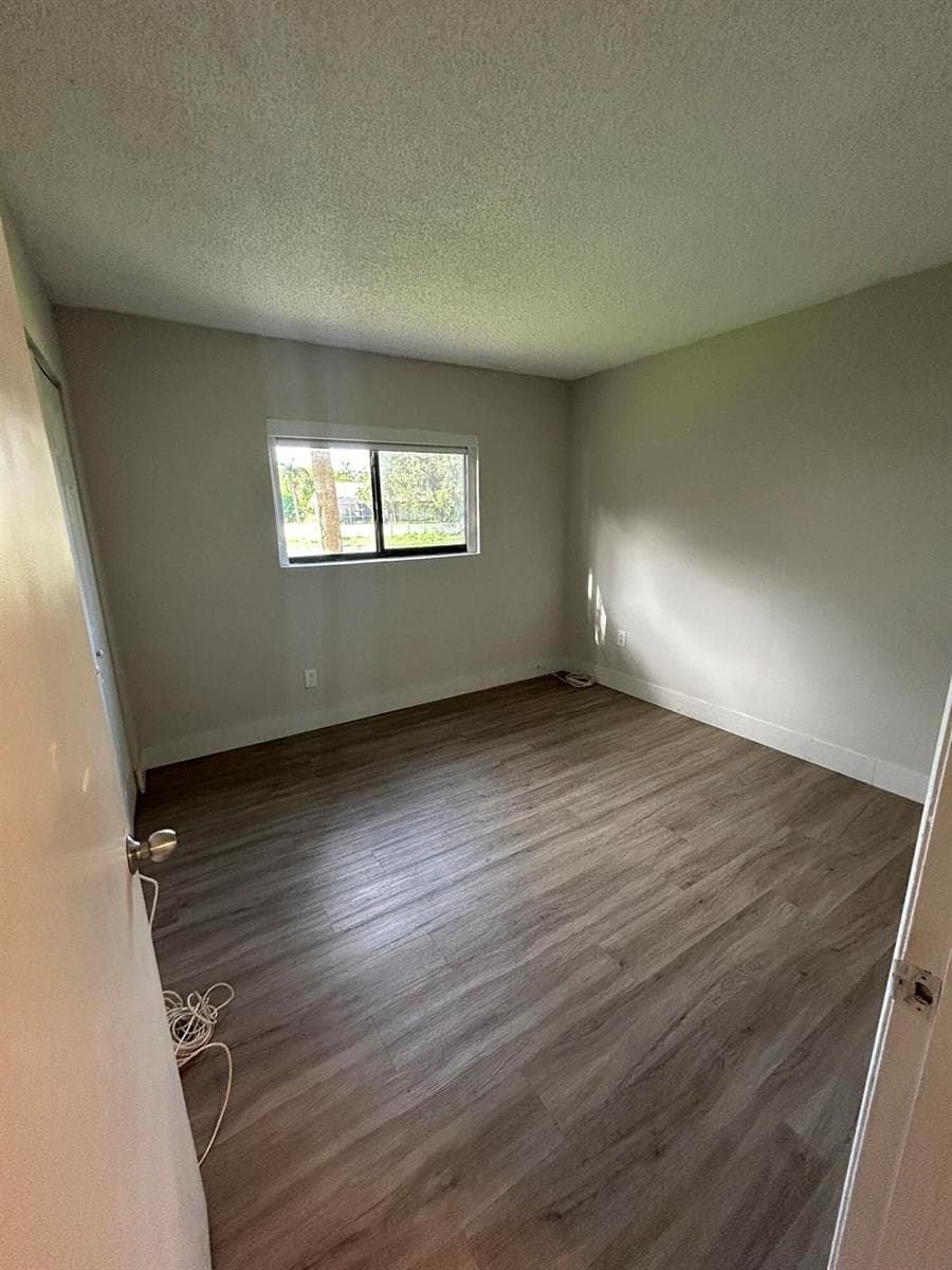 450 W Palm Cir Circle W # 103, Pembroke Pines, FL 33025 photo 7