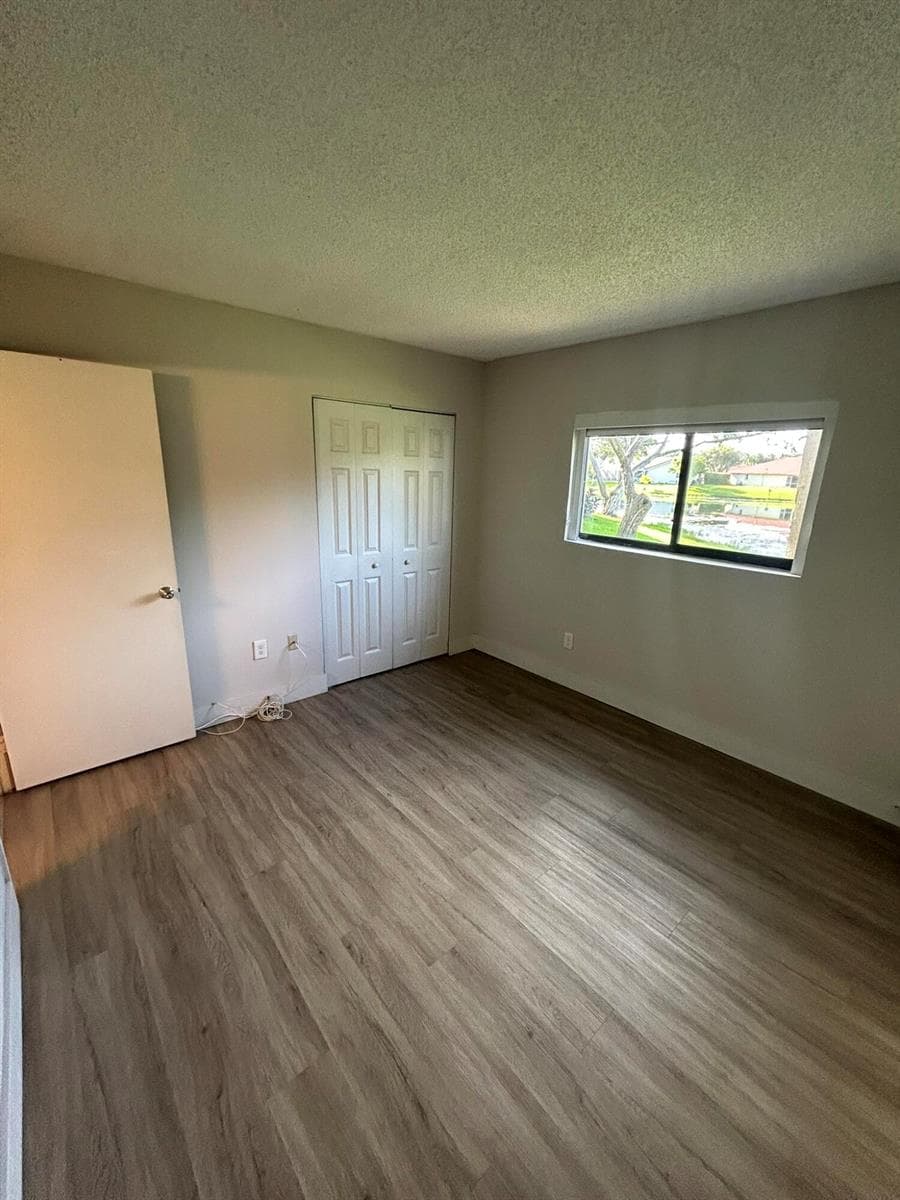 450 W Palm Cir Circle W # 103, Pembroke Pines, FL 33025 photo 8