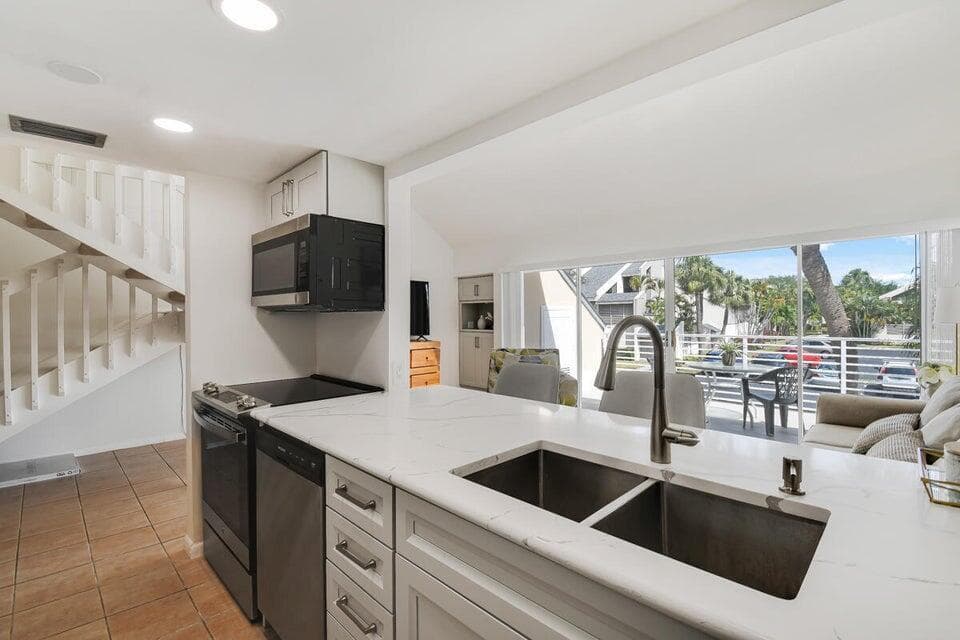 1605 S Us Highway 1 # M2-214, Jupiter, FL 33477 photo 8