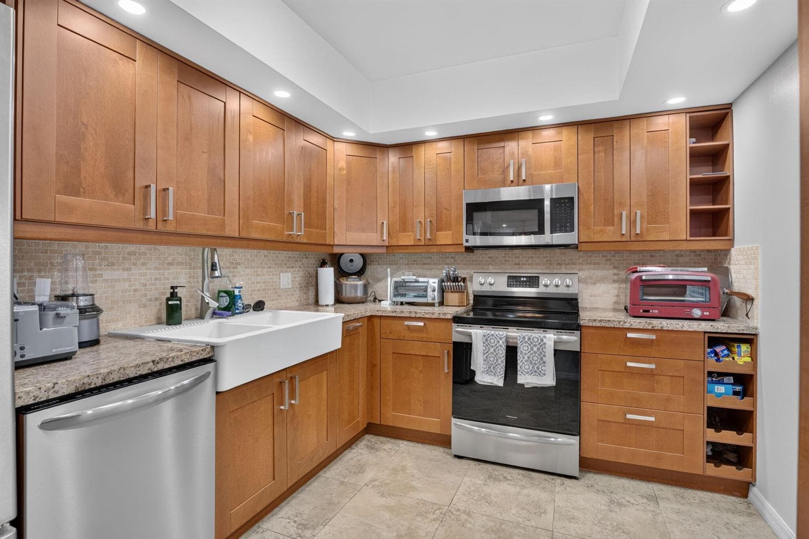 3960 Oaks Clubhouse # 110, Pompano Beach, FL 33069 photo 5