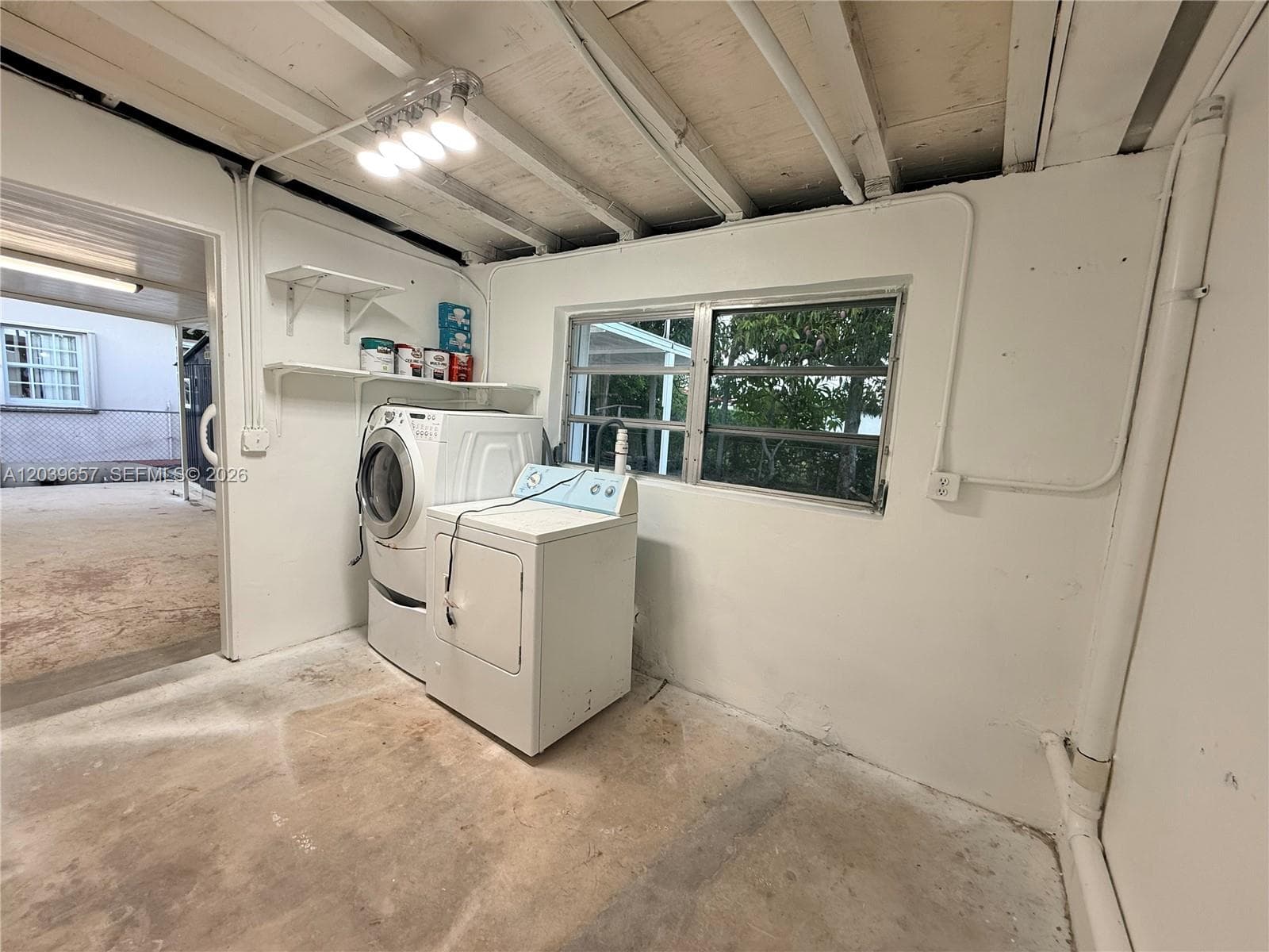 561 W 39th St # n/a, Hialeah, FL 33012 photo 12