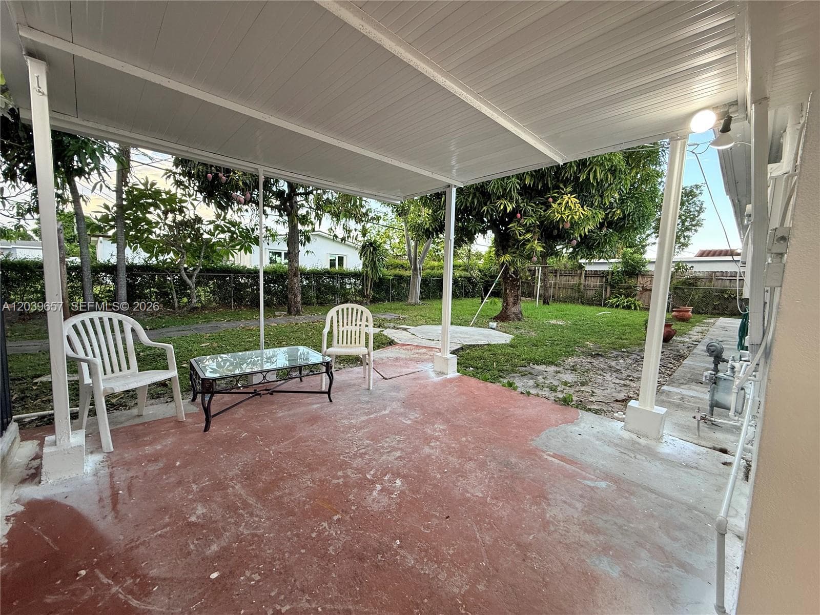 561 W 39th St # n/a, Hialeah, FL 33012 photo 10