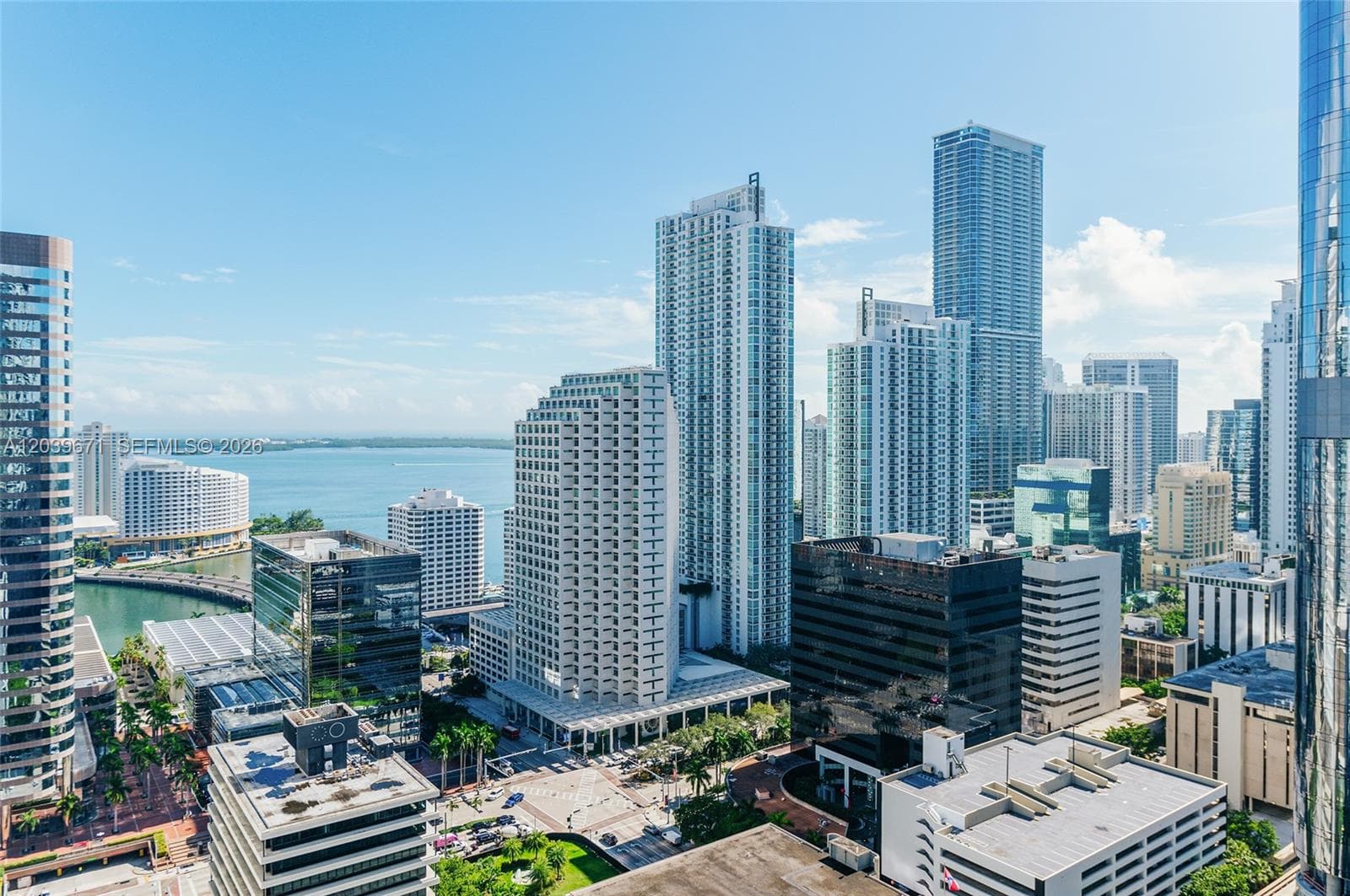 68 SE 6th St # 2601, Miami, FL 33131 photo 10