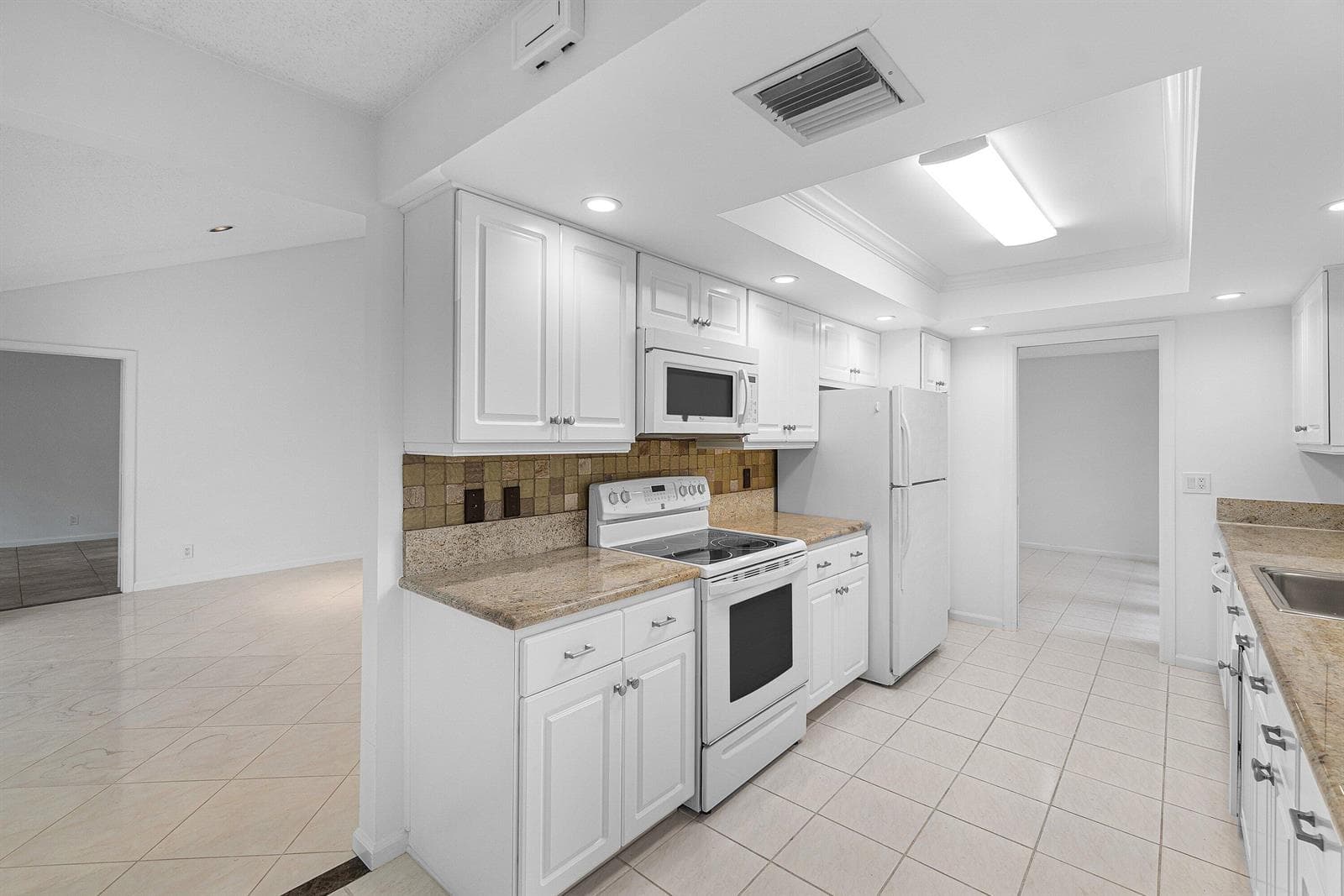 5635 Kiowa Circle, Boynton Beach, FL 33437 photo 11