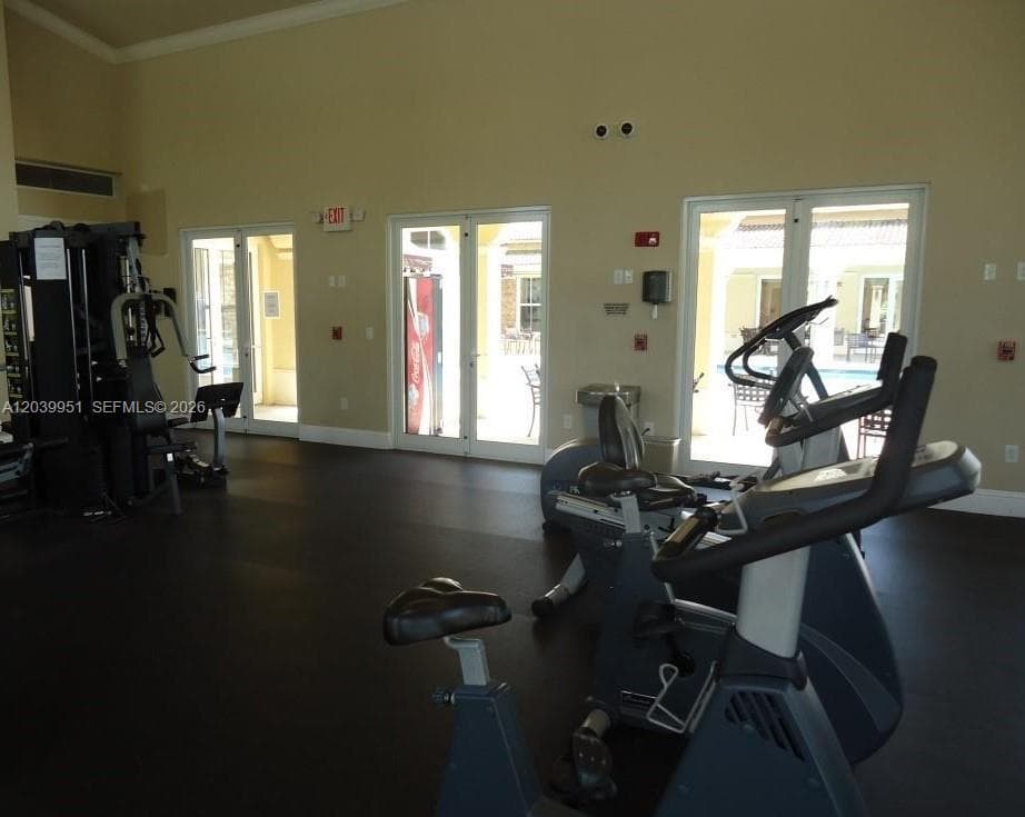930 NE 34th Ave # 202, Homestead, FL 33033 photo 11