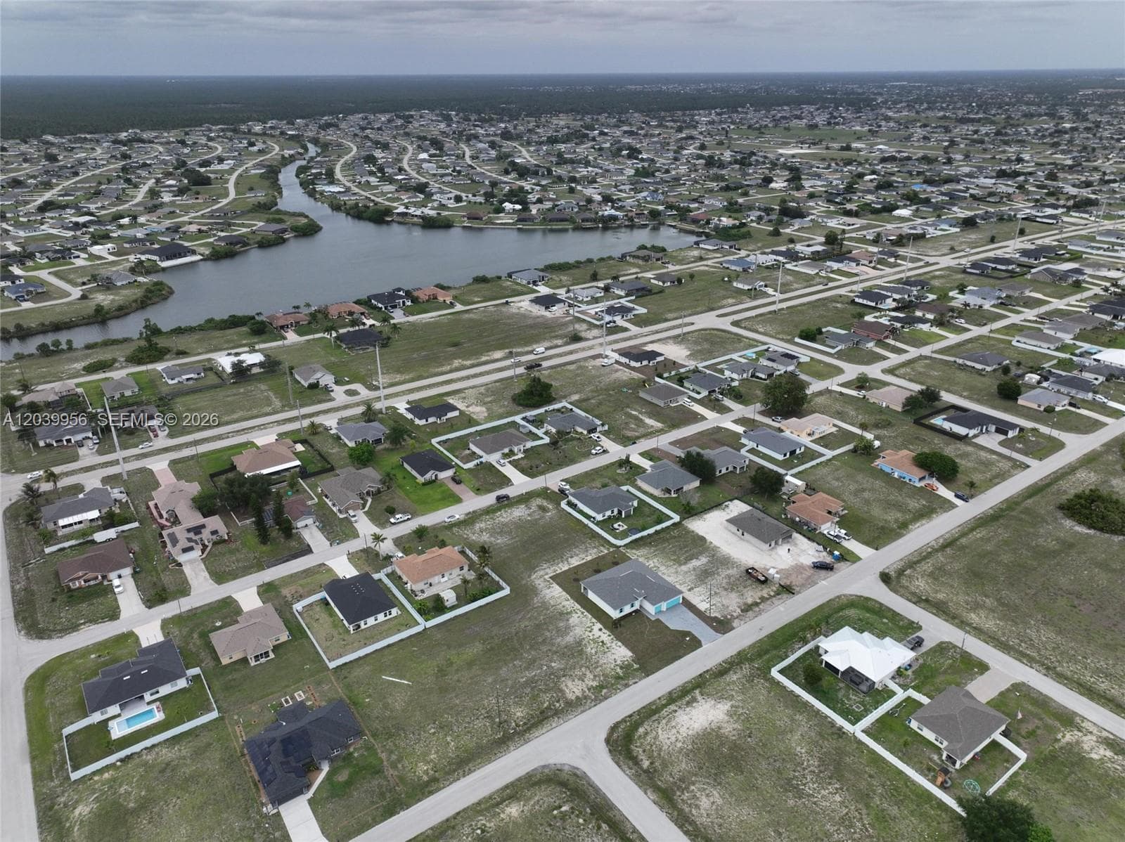 530 NW 23RD TER, Cape Coral, FL 33993 photo 7