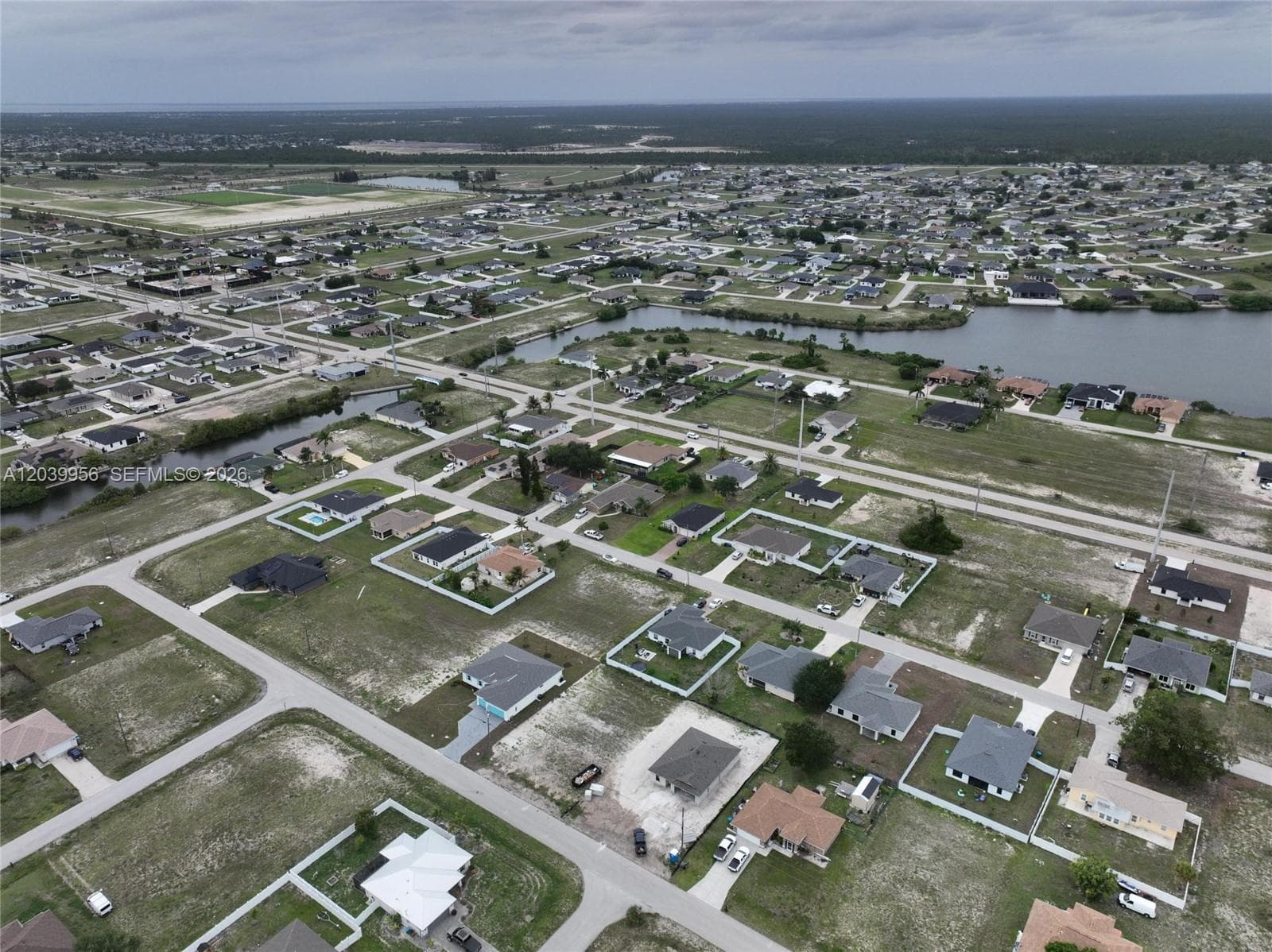 530 NW 23RD TER, Cape Coral, FL 33993 photo 9
