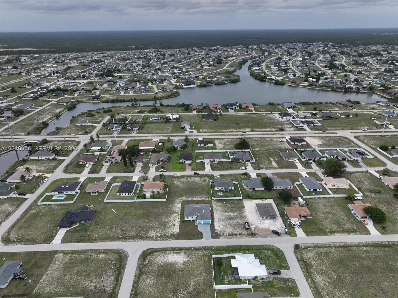 530 NW 23RD TER, Cape Coral, FL 33993 photo 8