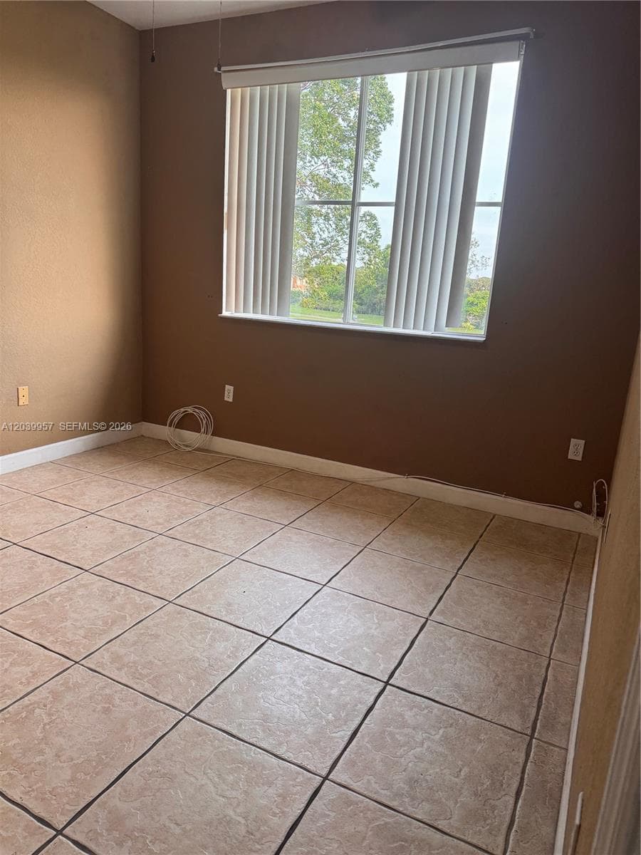 7070 NW 177th St # 203-10, Hialeah, FL 33015 photo 9