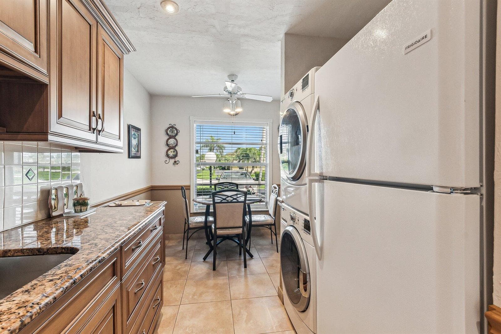 1051 Orange Terrace # 103, Delray Beach, FL 33445 photo 13