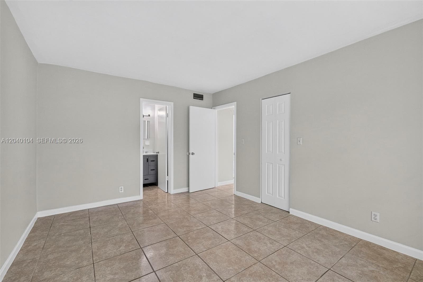 151 SE 6th Ave # 16, Pompano Beach, FL 33060 photo 13