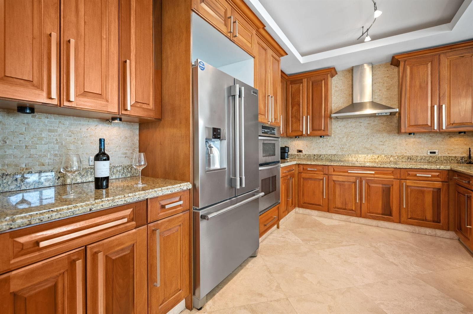 48 Hendricks Isle # 2 A-a, Fort Lauderdale, FL 33301 photo 12