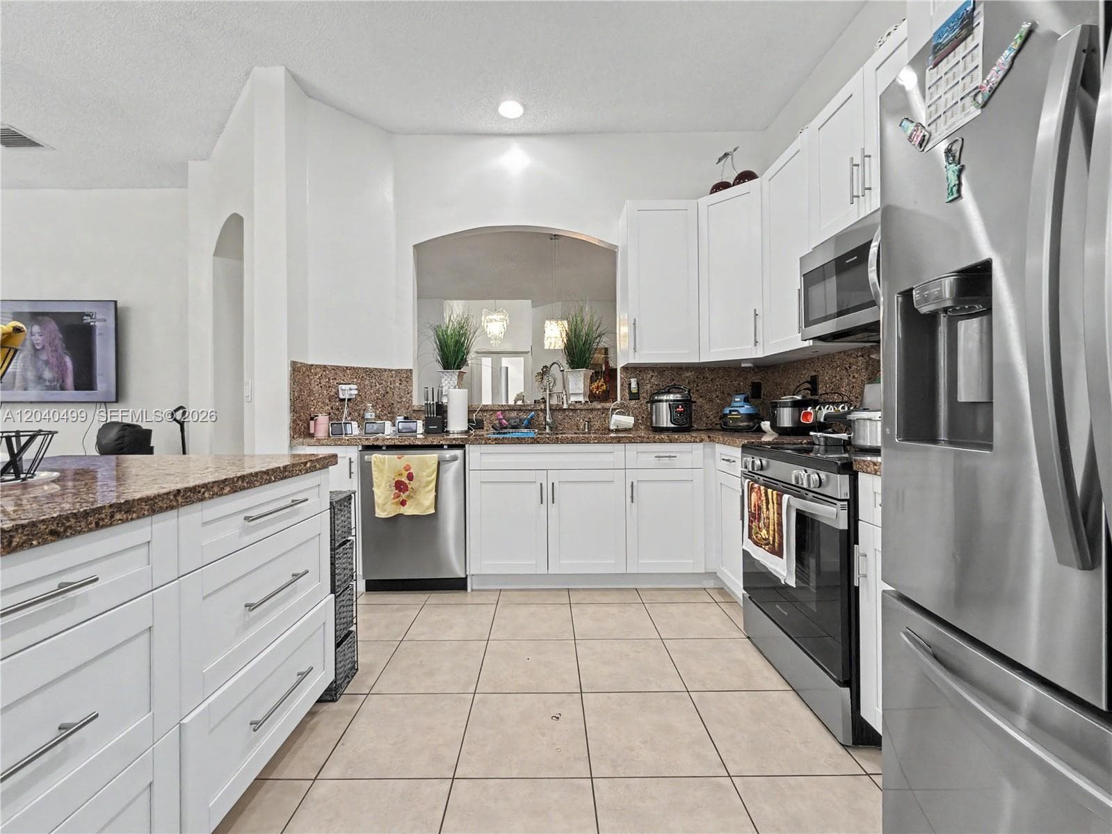 522 NE 20th Ave, Homestead, FL 33033 photo 2