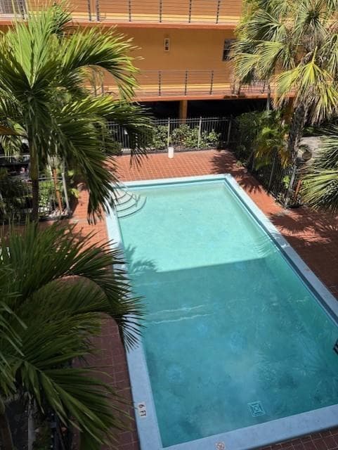 365 NE 125th Street # 305, North Miami, FL 33161 photo 2