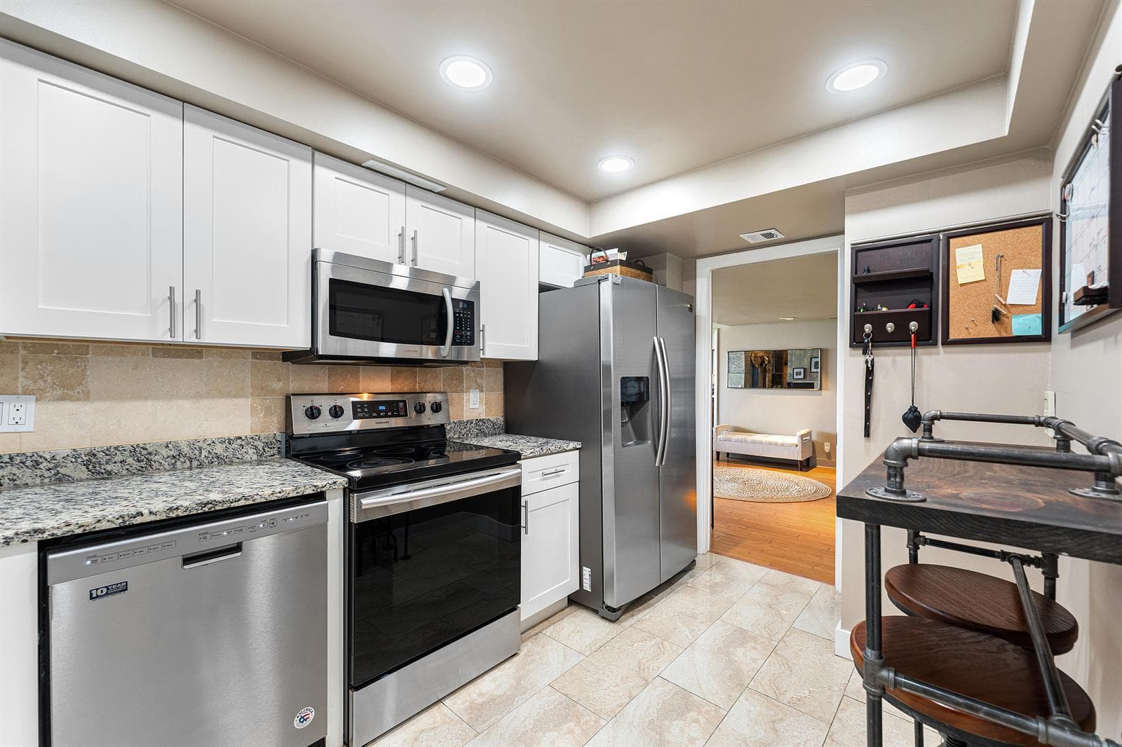 2425 Presidential Way # Ph5, West Palm Beach, FL 33401 photo 9