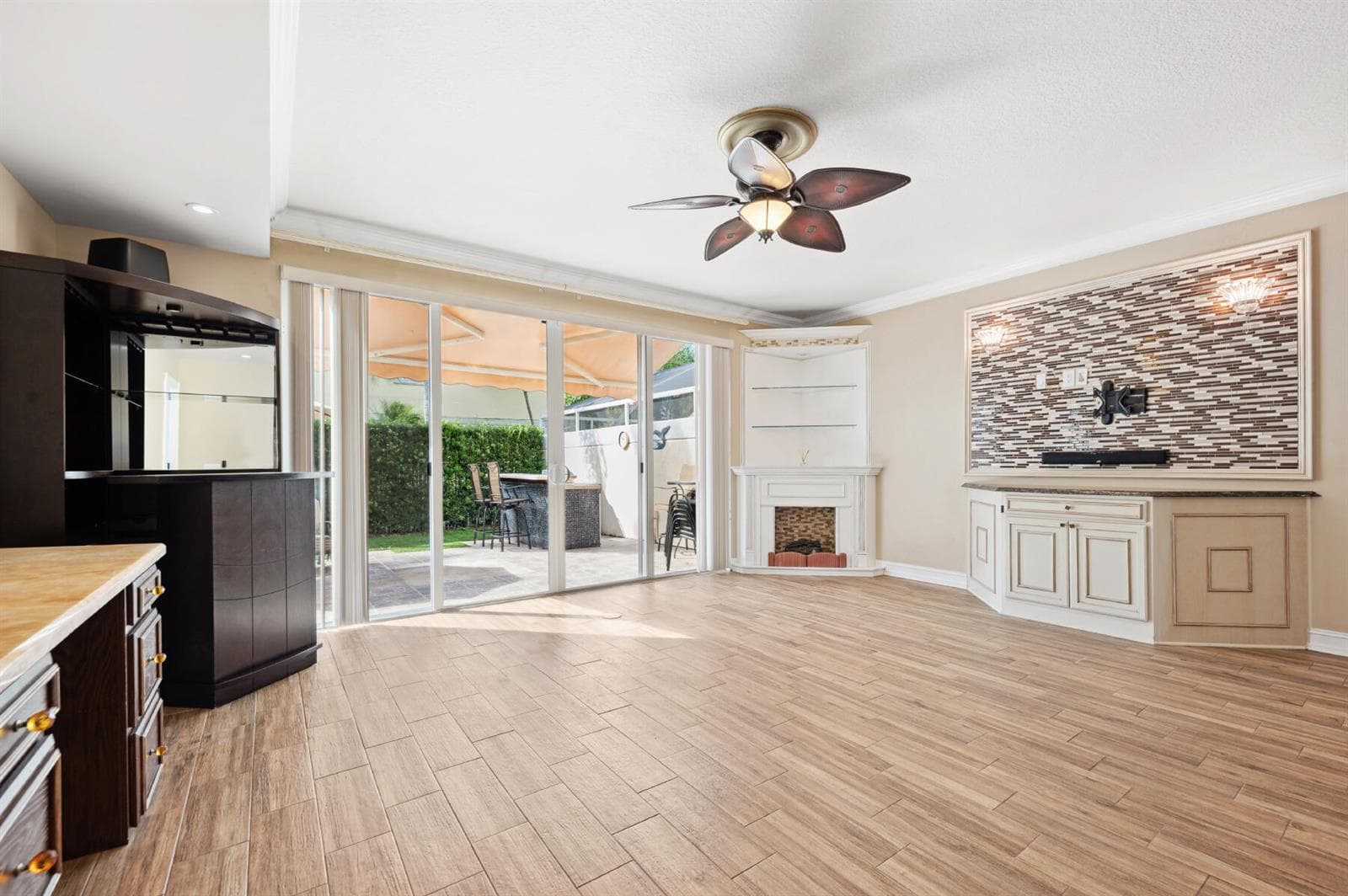 477 Capistrano Drive, Palm Beach Gardens, FL 33410 photo 6