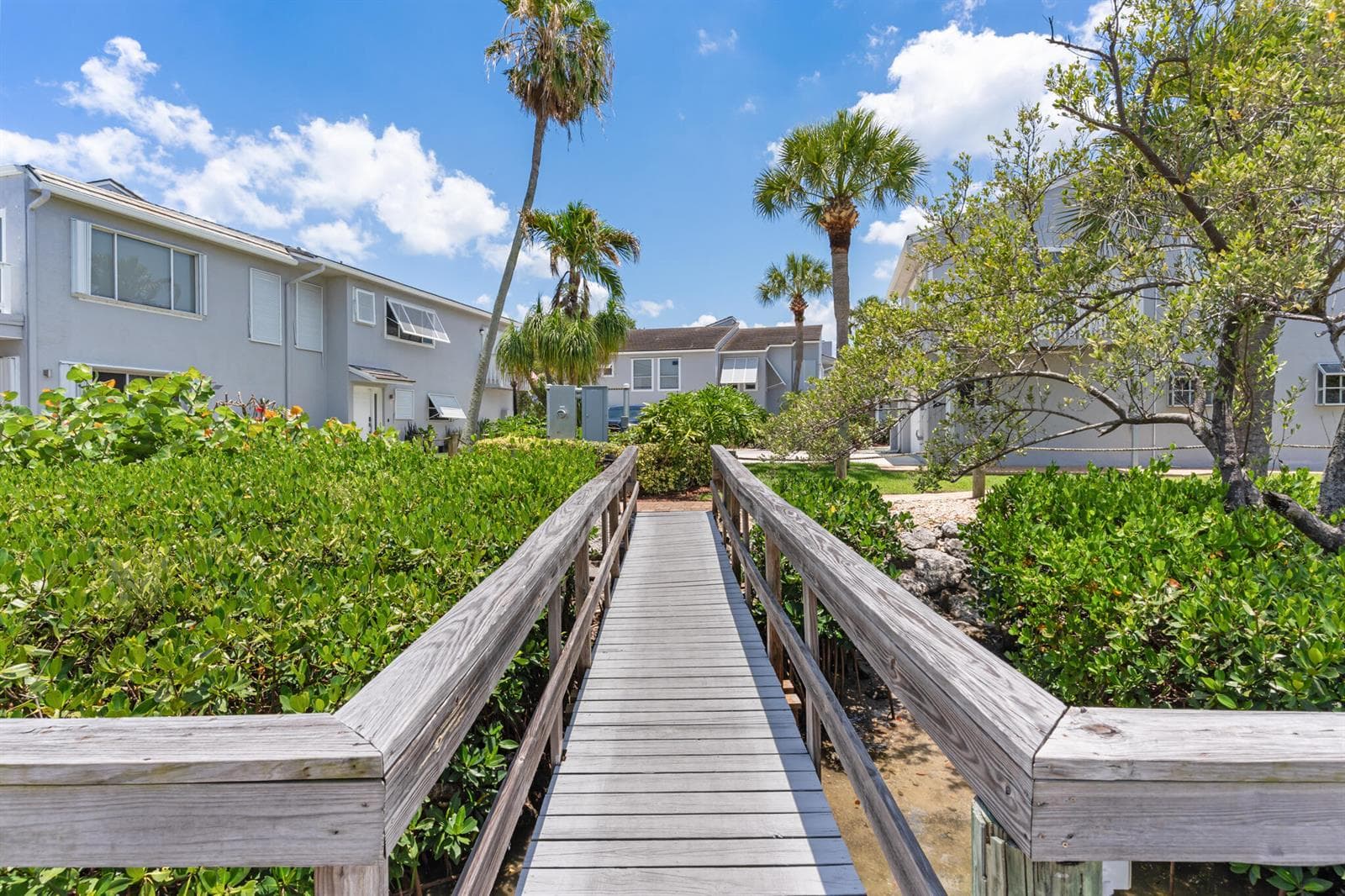 2488 Harbour Cove Drive, Fort Pierce, FL 34949 photo 9